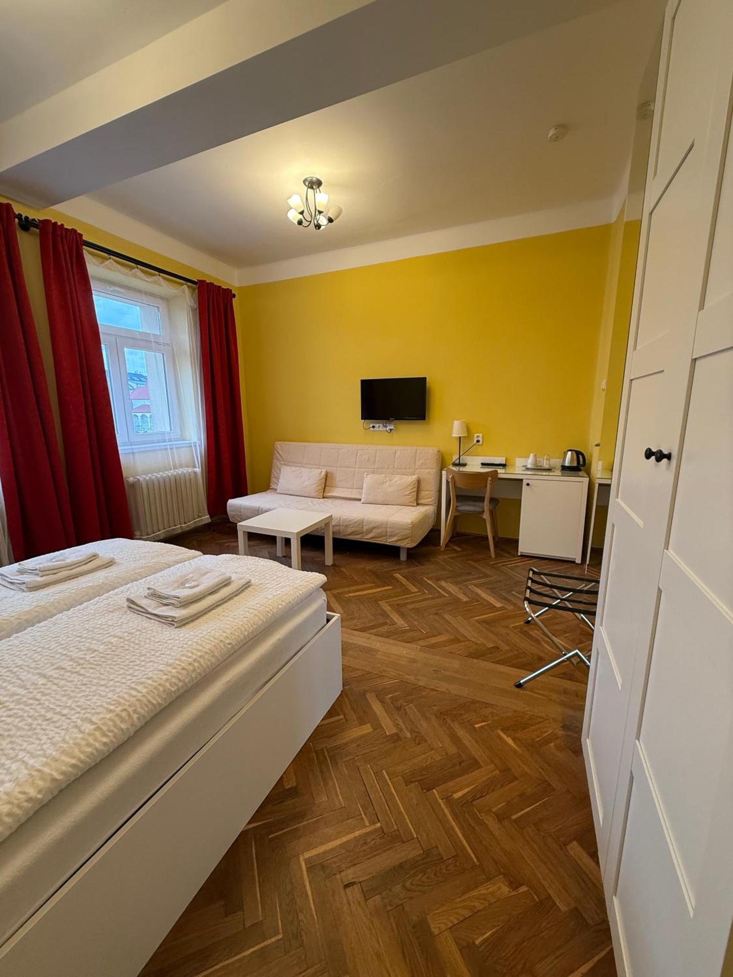 Penzion Radost Poděbrady Екстериор снимка